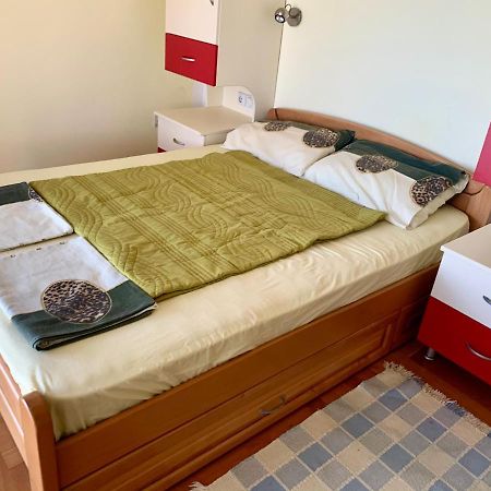 Blue Sky Apartment Petrovac Ngoại thất bức ảnh