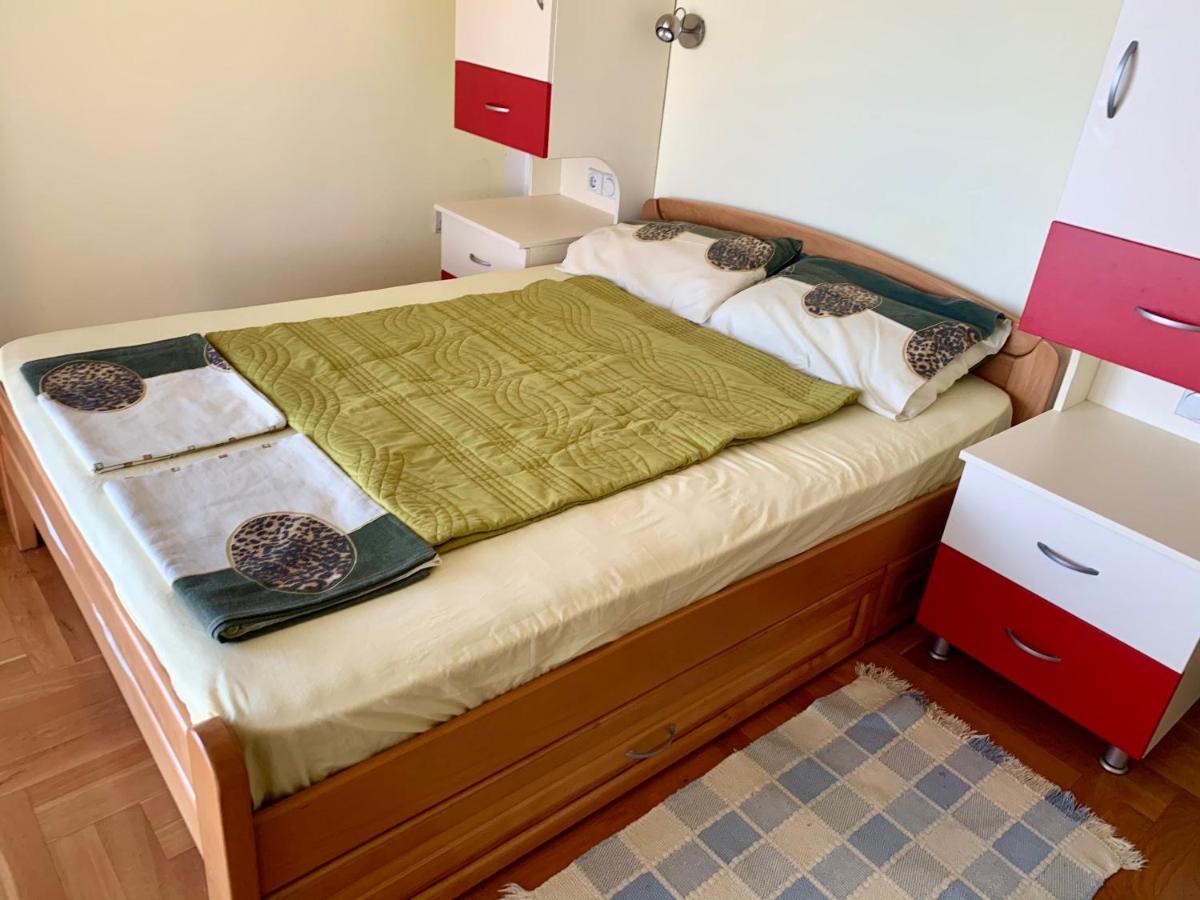 Blue Sky Apartment Petrovac Ngoại thất bức ảnh