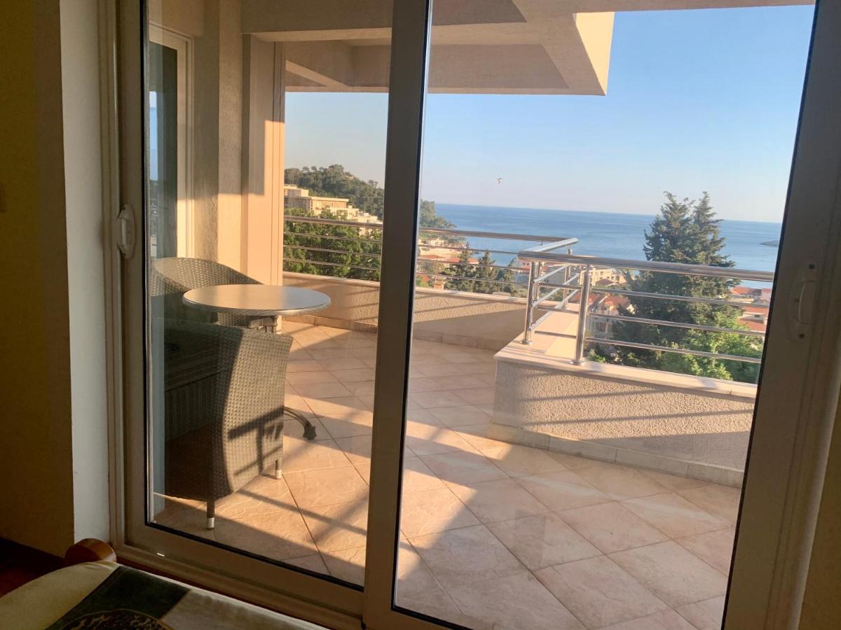 Blue Sky Apartment Petrovac Ngoại thất bức ảnh